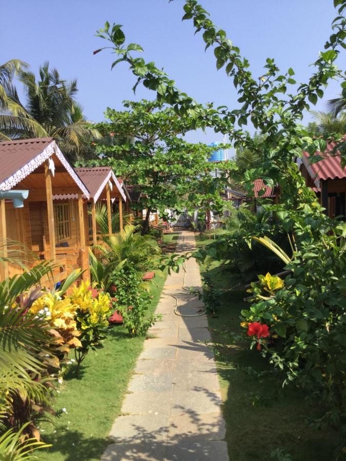 Happy Shack Beach And Wooden Huts コルバ エクステリア 写真
